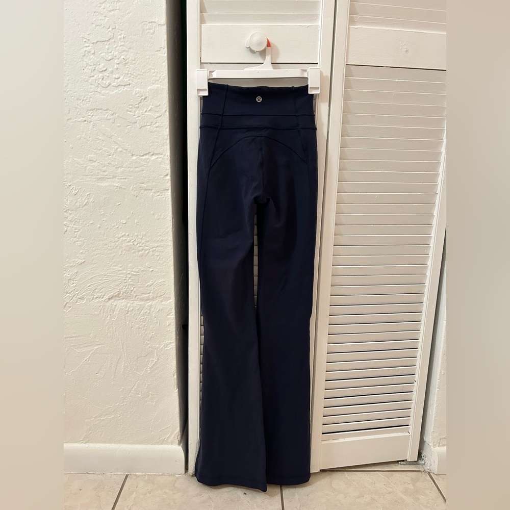 lululemon Groove Super-High-Rise Flared Pant Nulu